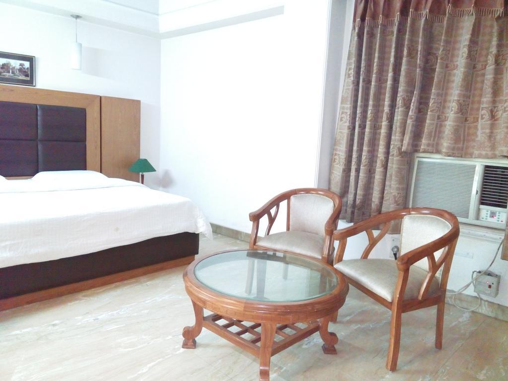 Hotel Queens Residency Gurgaon Camera foto
